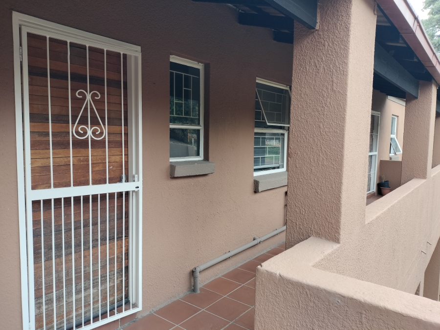 2 Bedroom Property for Sale in Safari Gardens North West